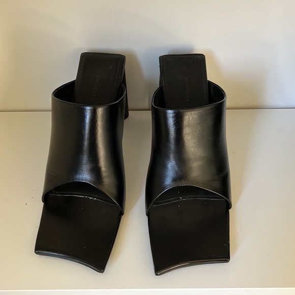 Balenciaga Mules - Picture 2 of 5